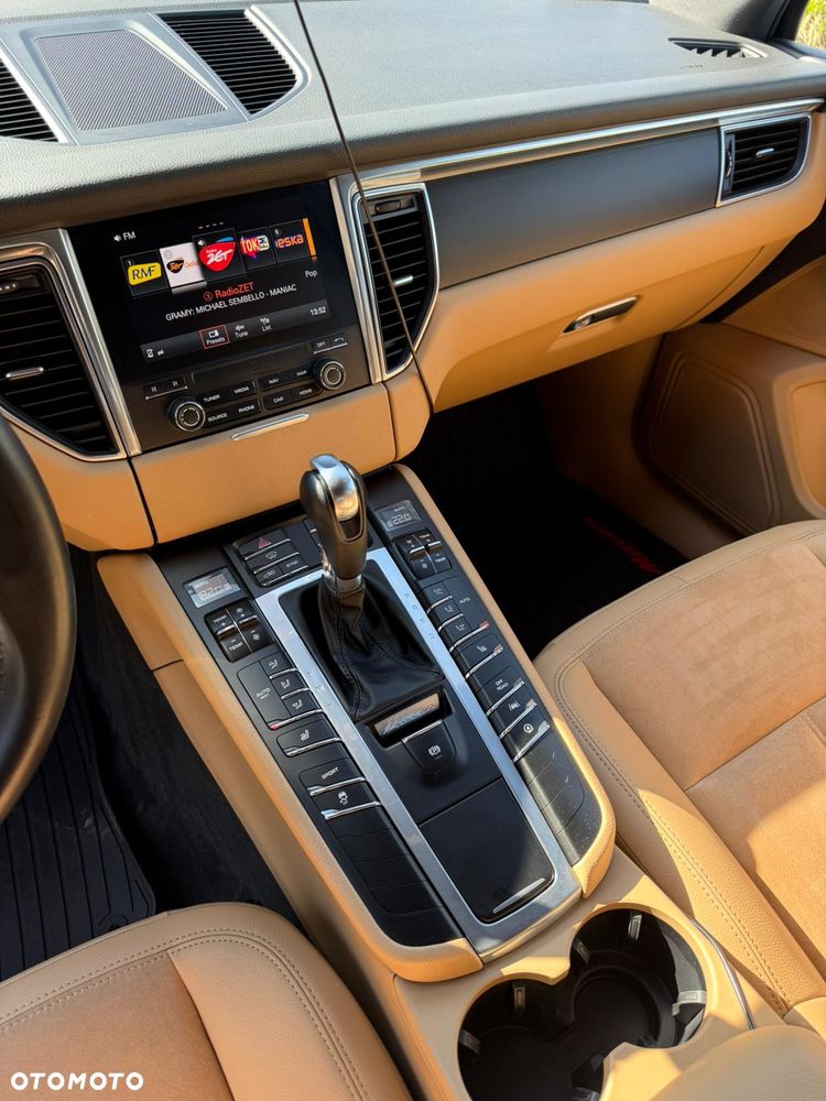 Porsche Macan Standard - 15