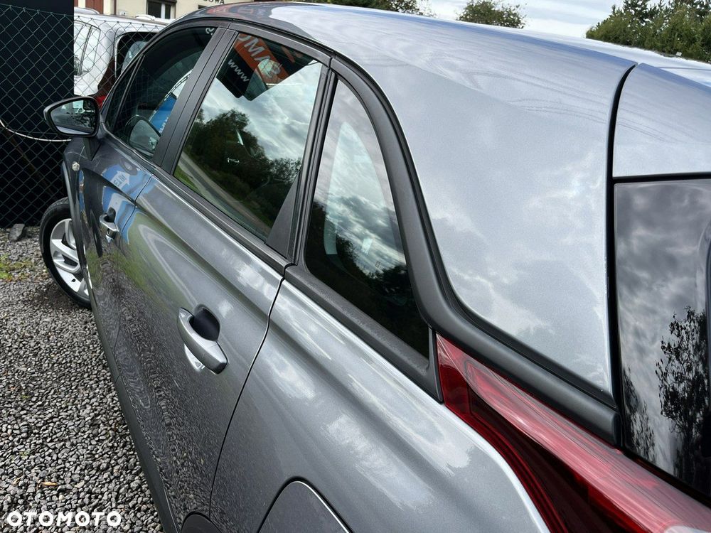 Opel Crossland X - 11