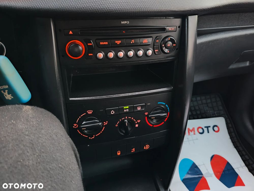 Peugeot 207 1.6 HDi 16V Sporty - 22