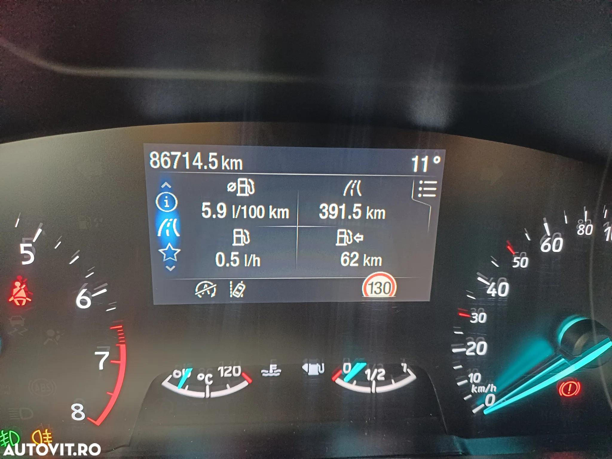 Ford Focus 1.0 EcoBoost Titanium Business - 16