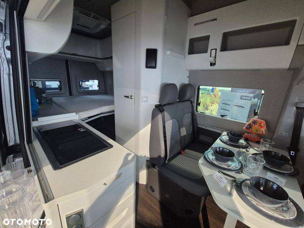 Volkswagen California - 14