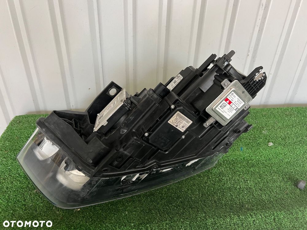 LAMPA PRZÓD PRAWA AUDI Q3 BI-XENON SKRĘTNY 8U0 - 3