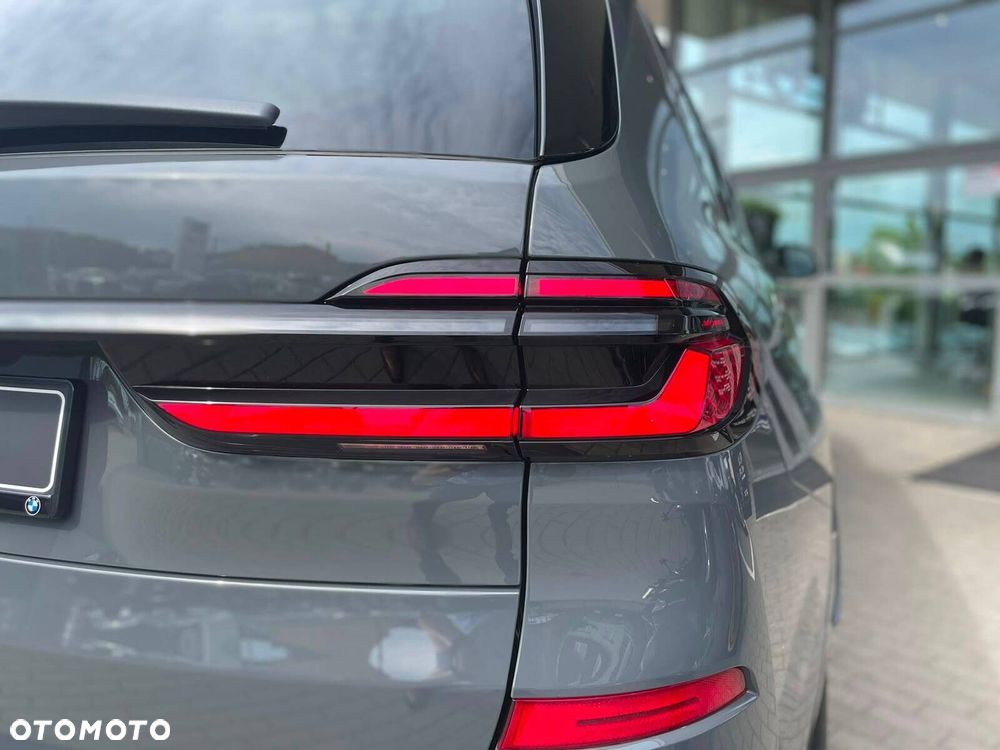 BMW X7 - 40
