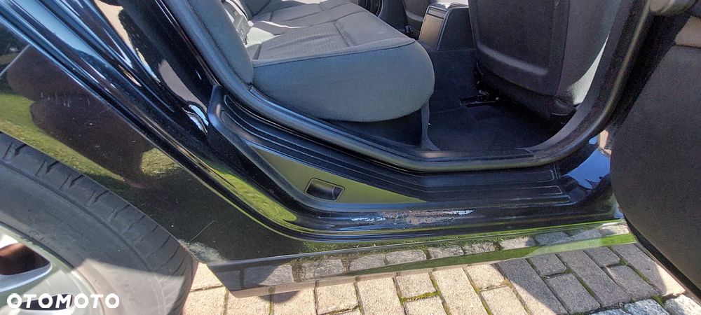 BMW Seria 3 320d - 14