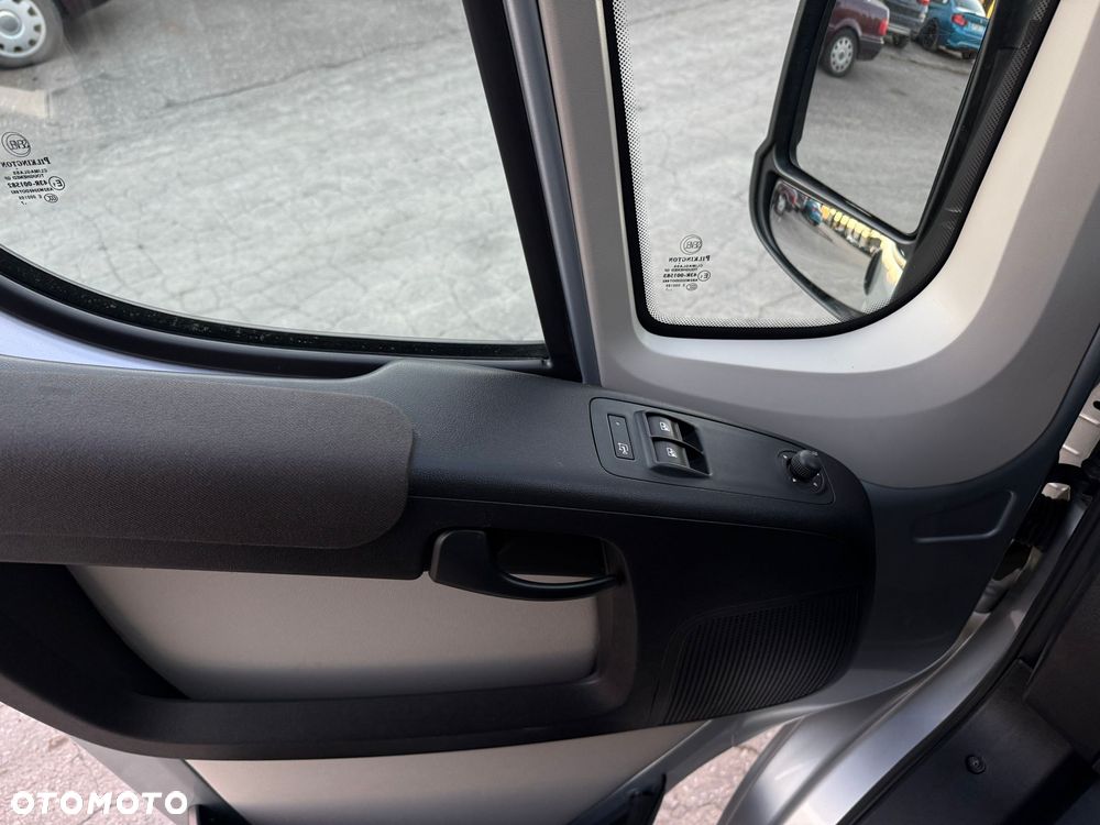 Fiat Ducato L1H1 S&S Panorama - 30