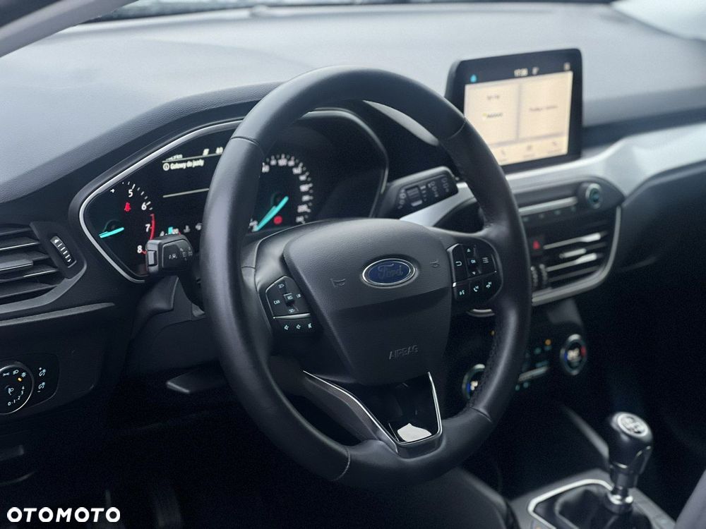 Ford Focus 1.0 EcoBoost Titanium - 8