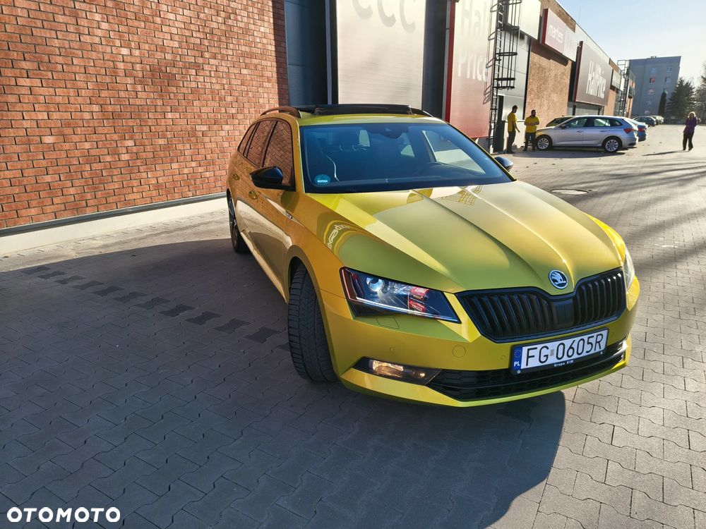 Skoda Superb 2.0 TDI Sportline - 6