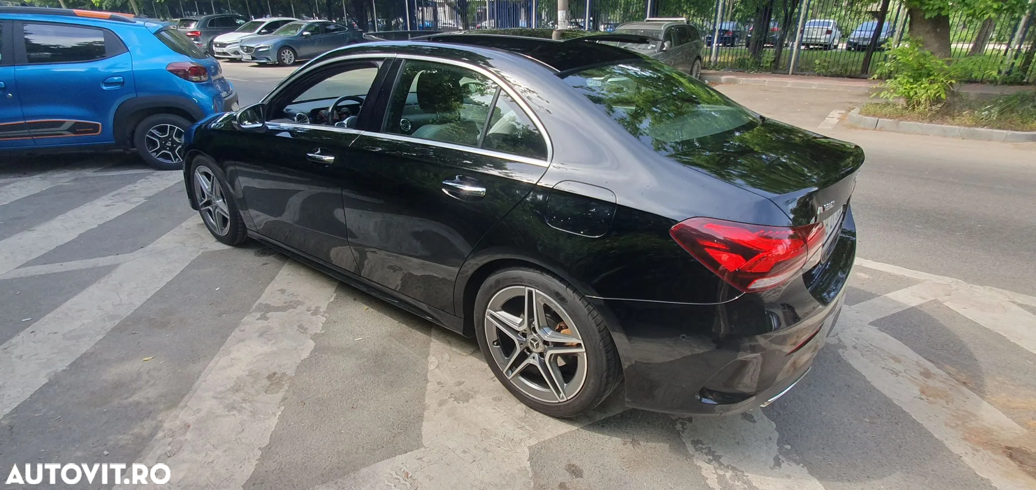 Mercedes-Benz A - 10
