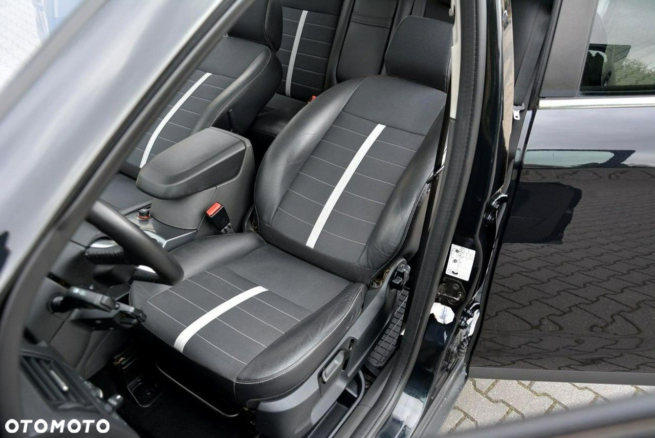 Ford Kuga 2.0 TDCi 4WD Titanium - 19