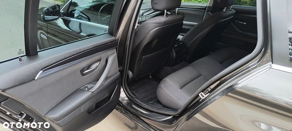 BMW Seria 5 - 22