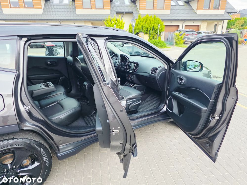 Jeep Compass 1.4 TMair Night Eagle FWD S&S - 15