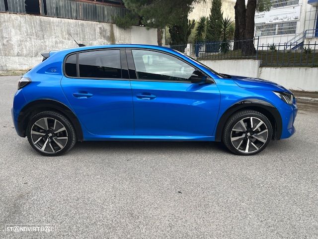 Peugeot e-208 GT - 5