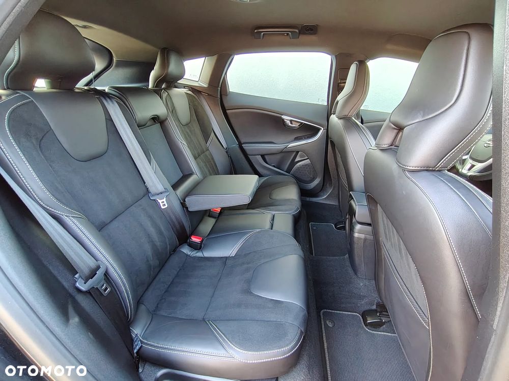 Volvo V40 T2 RDesign - 28