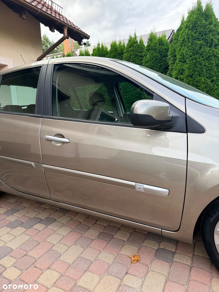 Renault Clio 1.2 16V 75 Dynamique - 5
