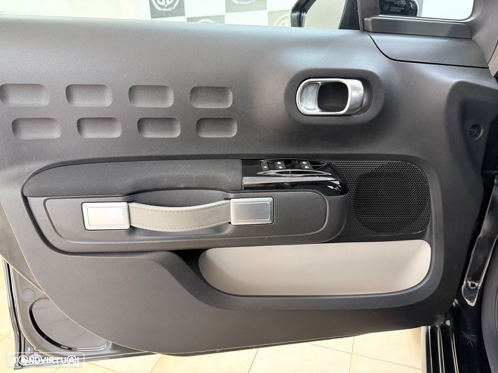 Citroën C3 1.2 PureTech Elle EAT6 - 18