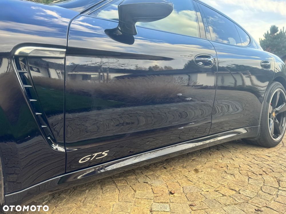 Porsche Panamera - 11