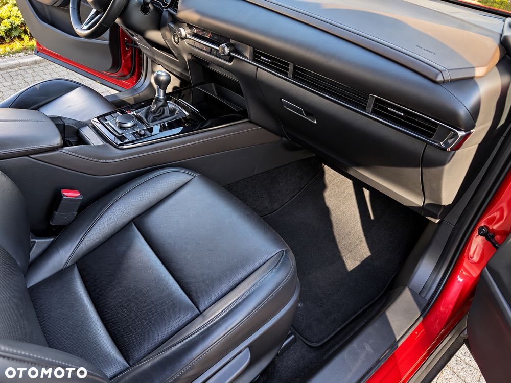 Mazda CX-30 e-SKYACTIV-X 2.0 M HYBRID HOMURA - 26