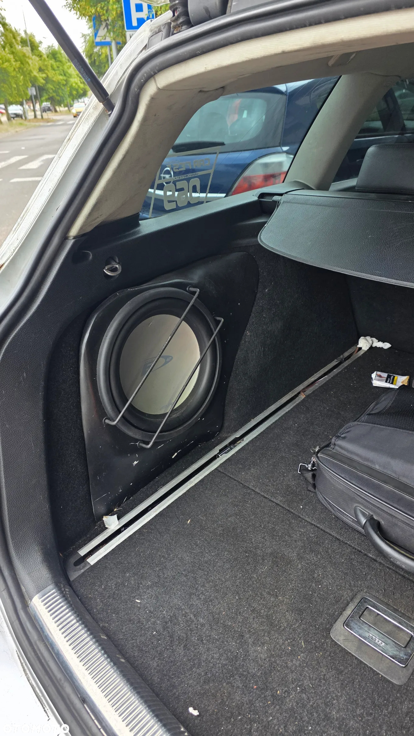 Volkswagen Passat - 10