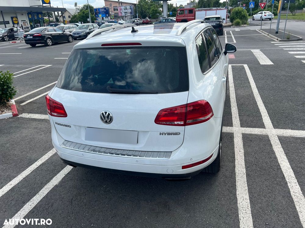 Volkswagen Touareg 3.0 Automatik Exclusive - 3