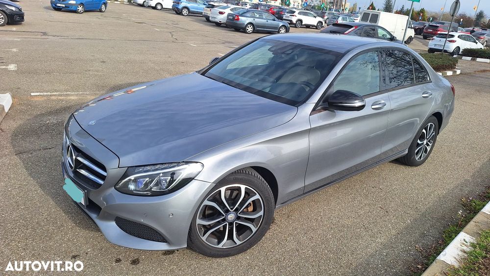 Mercedes-Benz C - 16