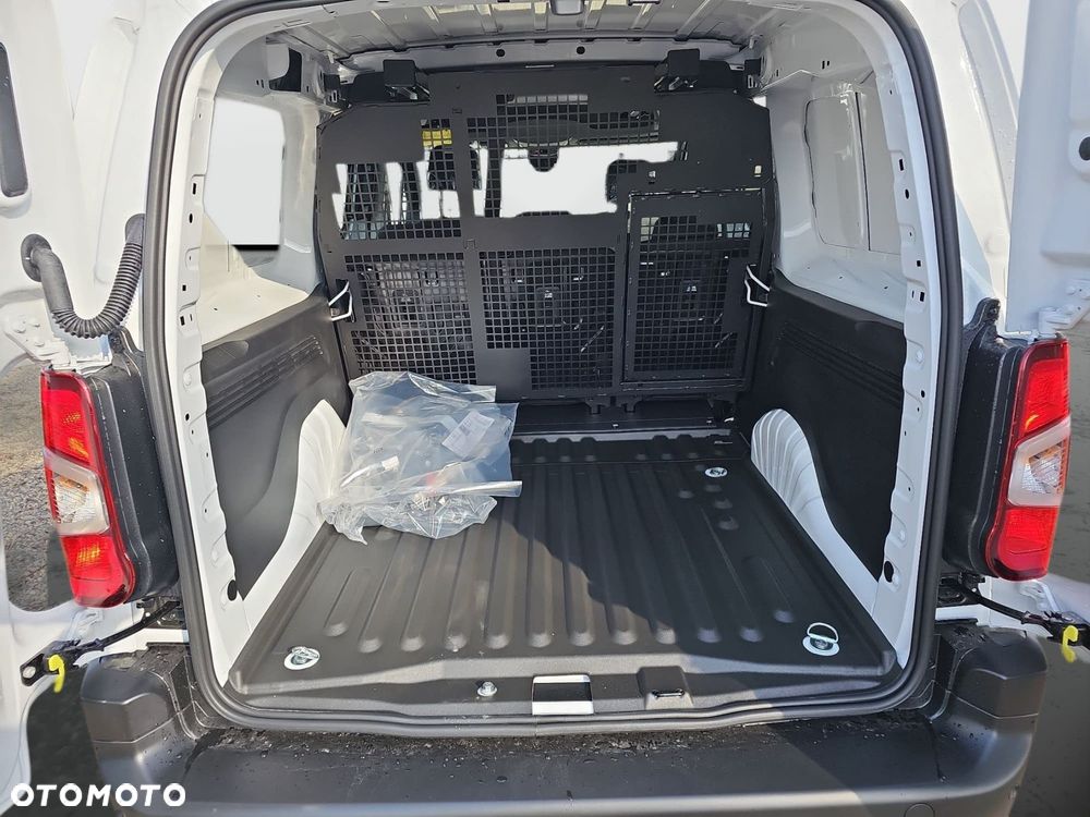 Opel Combo Cargo - 18