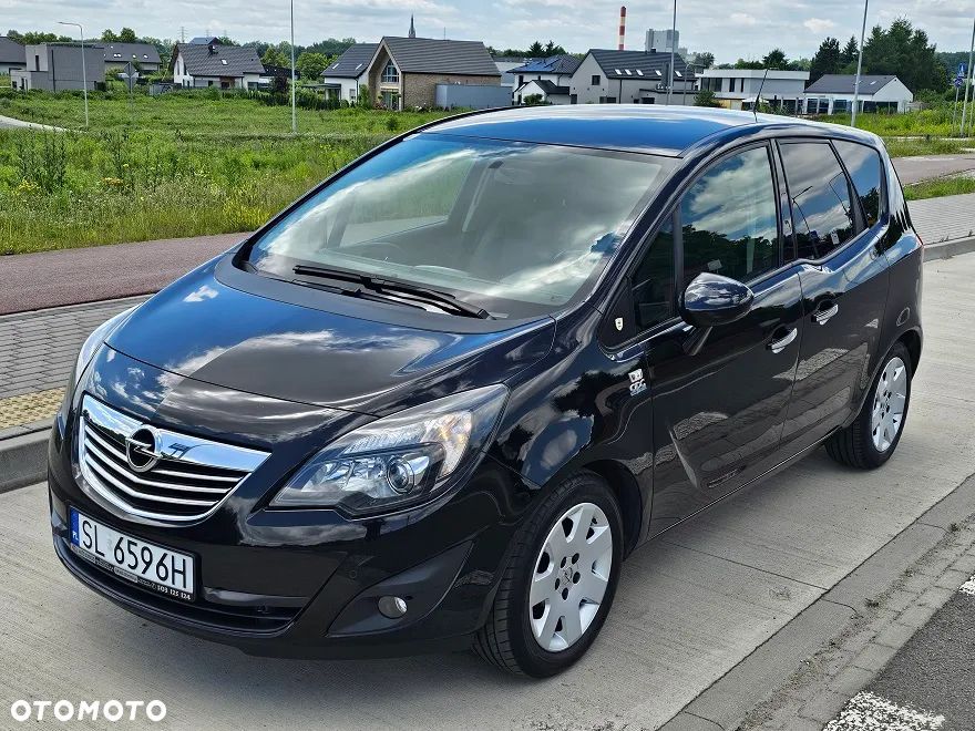 Opel Meriva 1.4 T Cosmo S&S