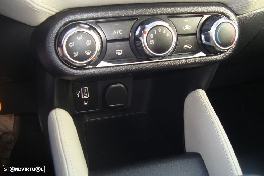 Nissan Micra 1.0 IG-T N-Design Black - 16