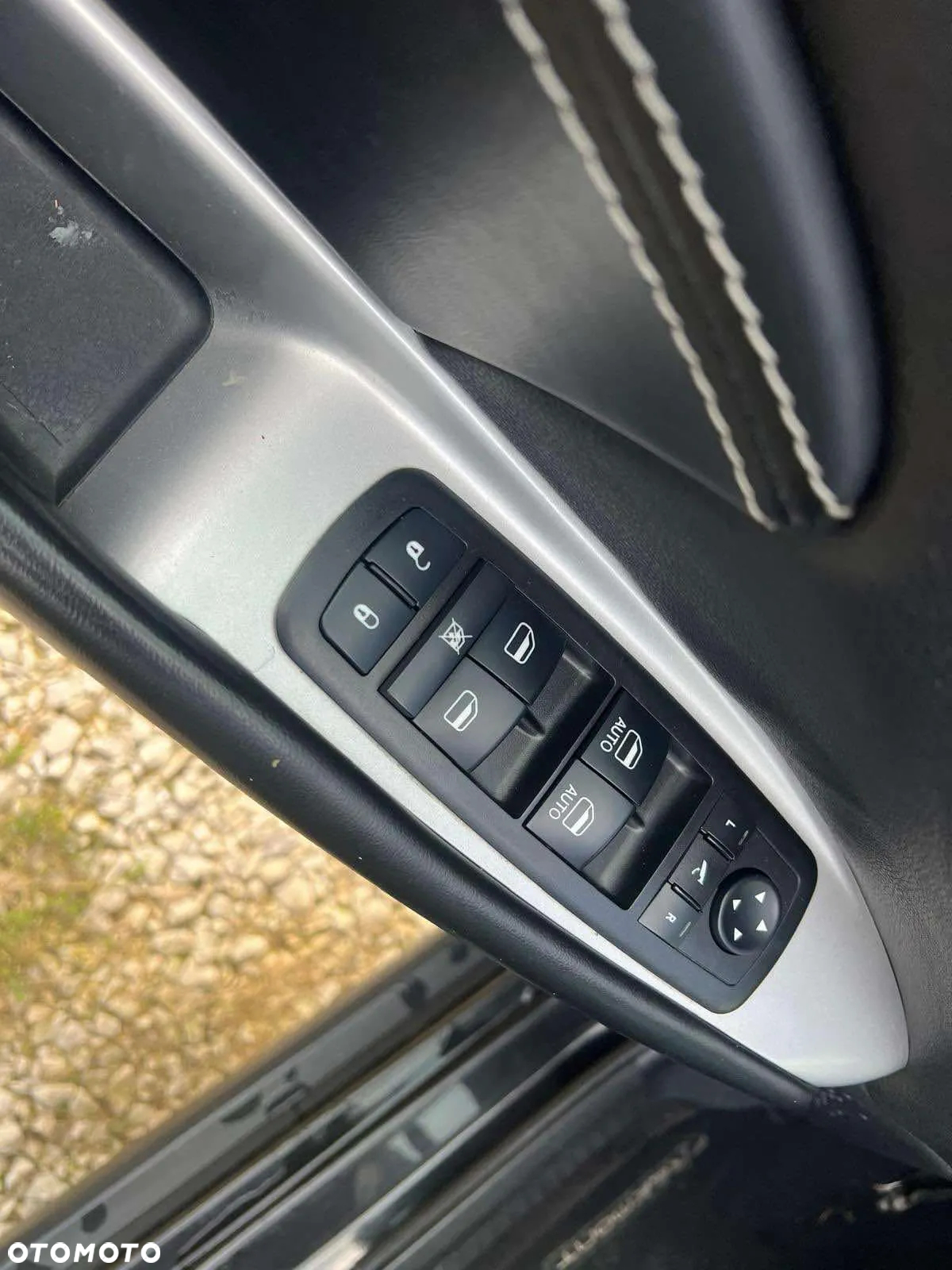 Fiat Freemont 2.0 Multijet Black Code AWD - 4