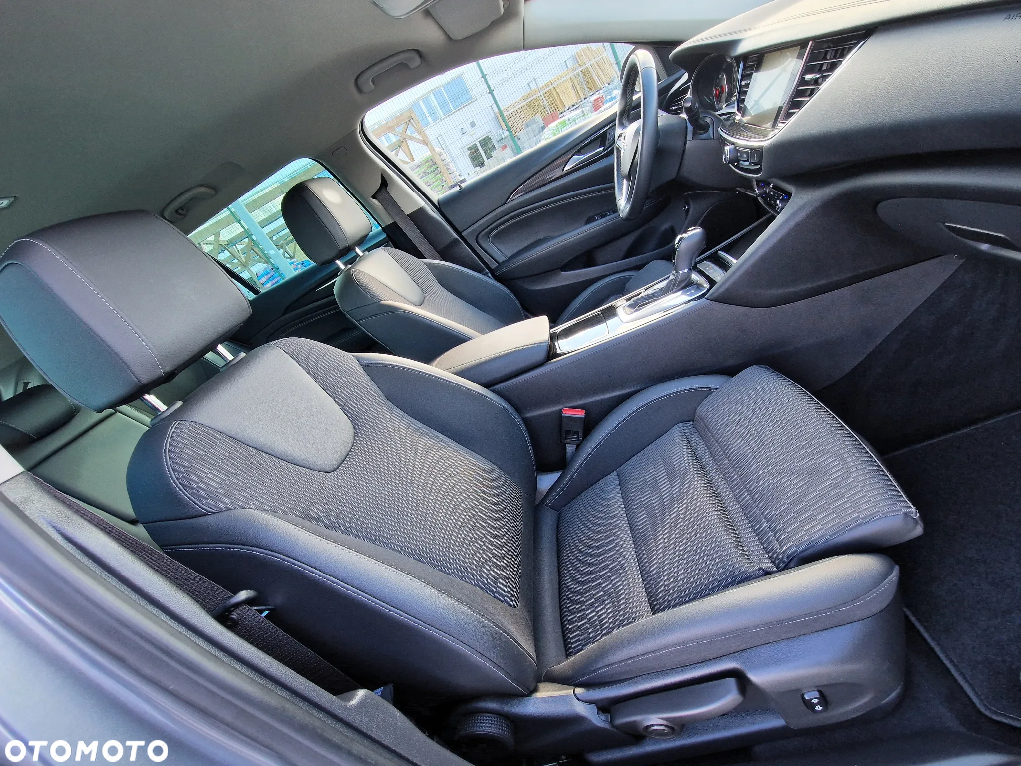 Opel Insignia 2.0 CDTI Sports Tourer Automatik Business Edition - 26