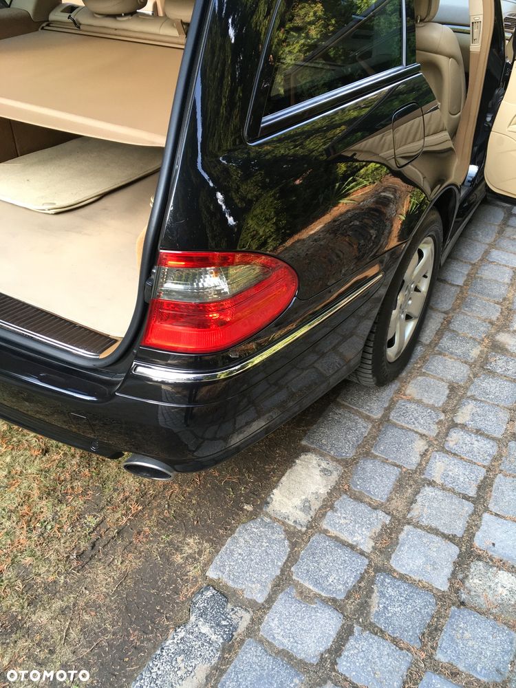 Mercedes-Benz Klasa E 320 CDI 4-Matic Avantgarde - 24