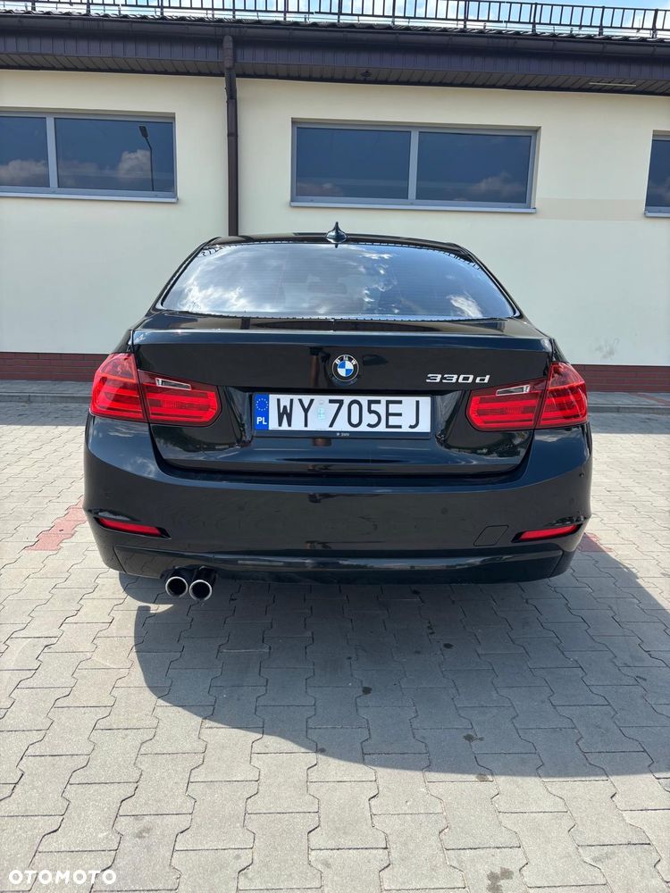 BMW Seria 3 330d - 5