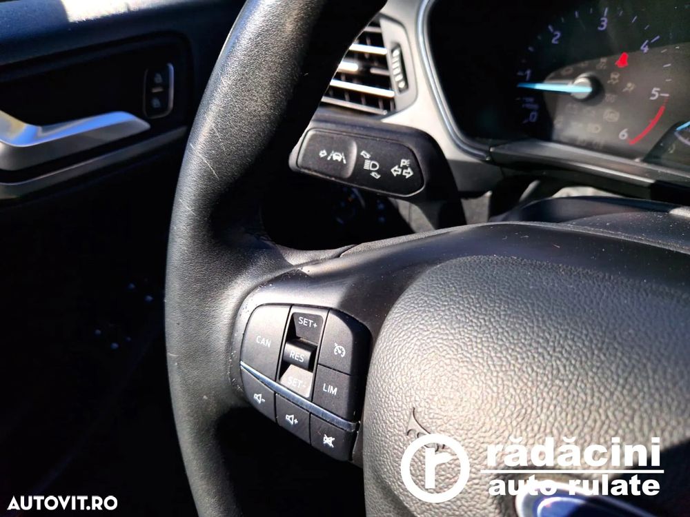 Ford Focus 1.5 EcoBlue Titanium Business - 13