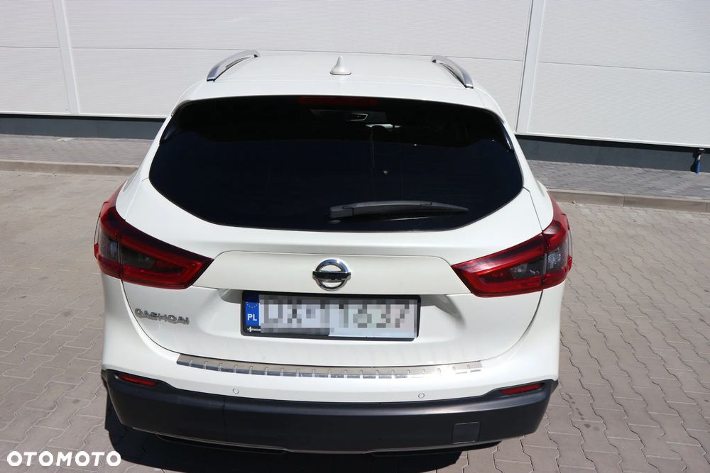 Nissan Qashqai 1.2 DIG-T N-Connecta Xtronic - 11