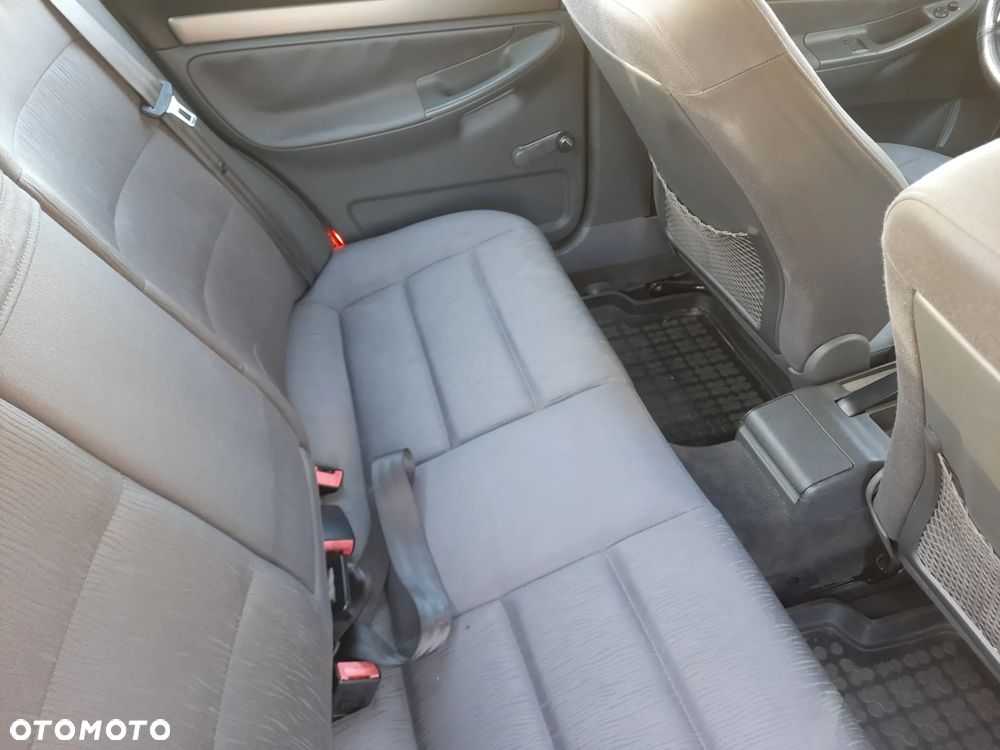 Audi A4 Limousine 1.6 - 11