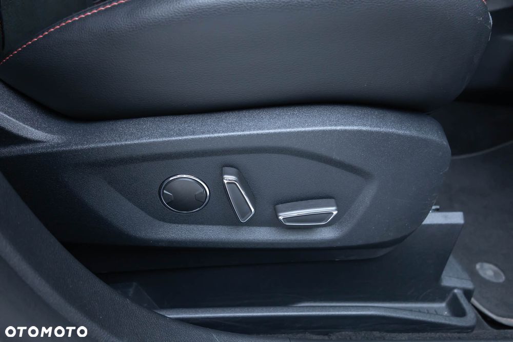 Ford S-Max 2.5 Duratec FHEV ST-LINE - 36