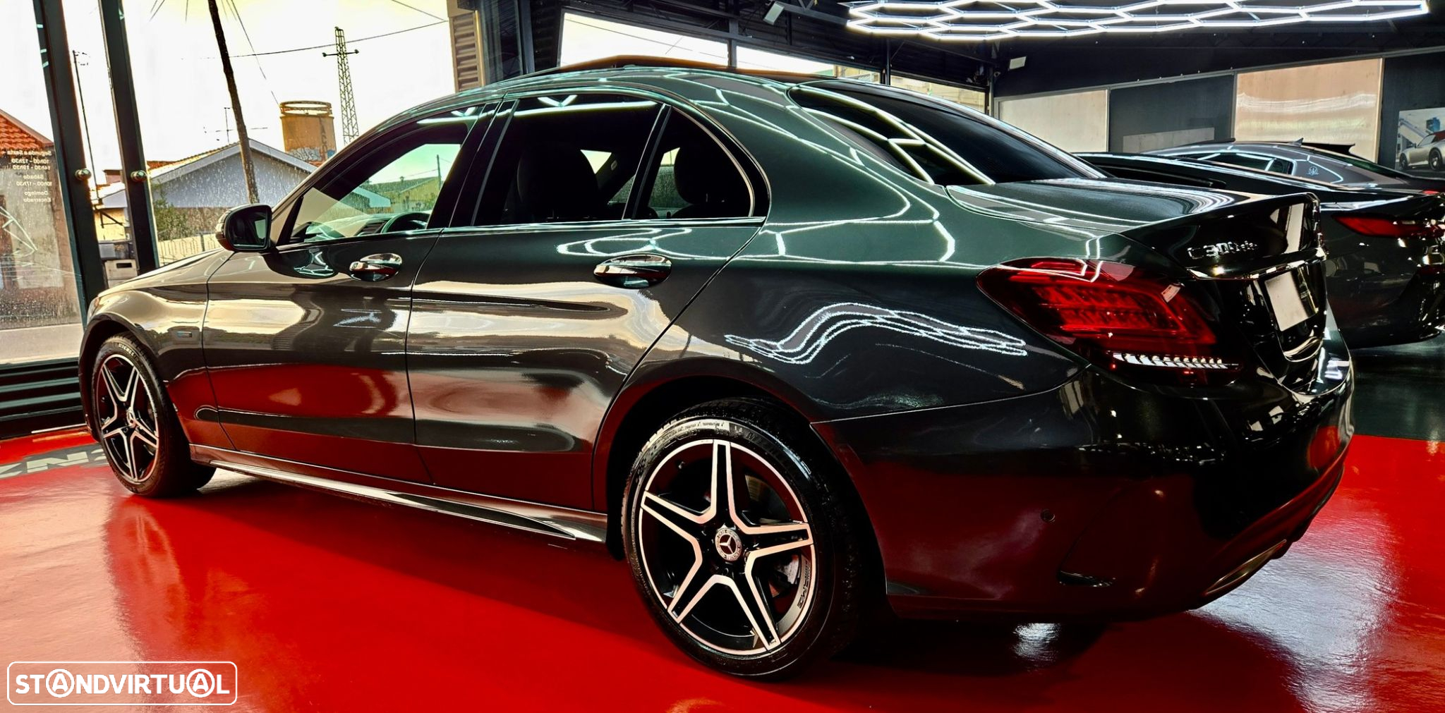 Mercedes-Benz C 300 - 10