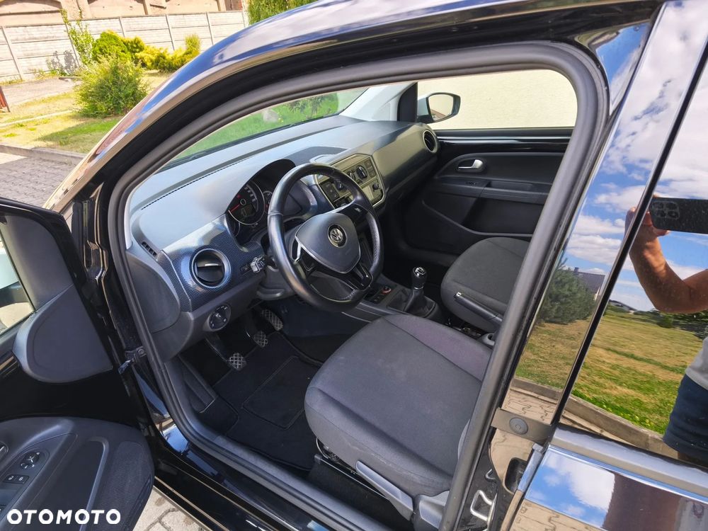 Volkswagen up! white style - 14