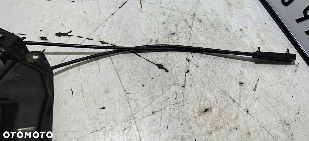 ZAMKI LINKI MASKI PRZEDNIEJ KOMPLET BMW E60 E61 - 4