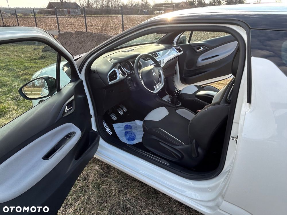 Citroën DS3 VTi 95 Chic - 12