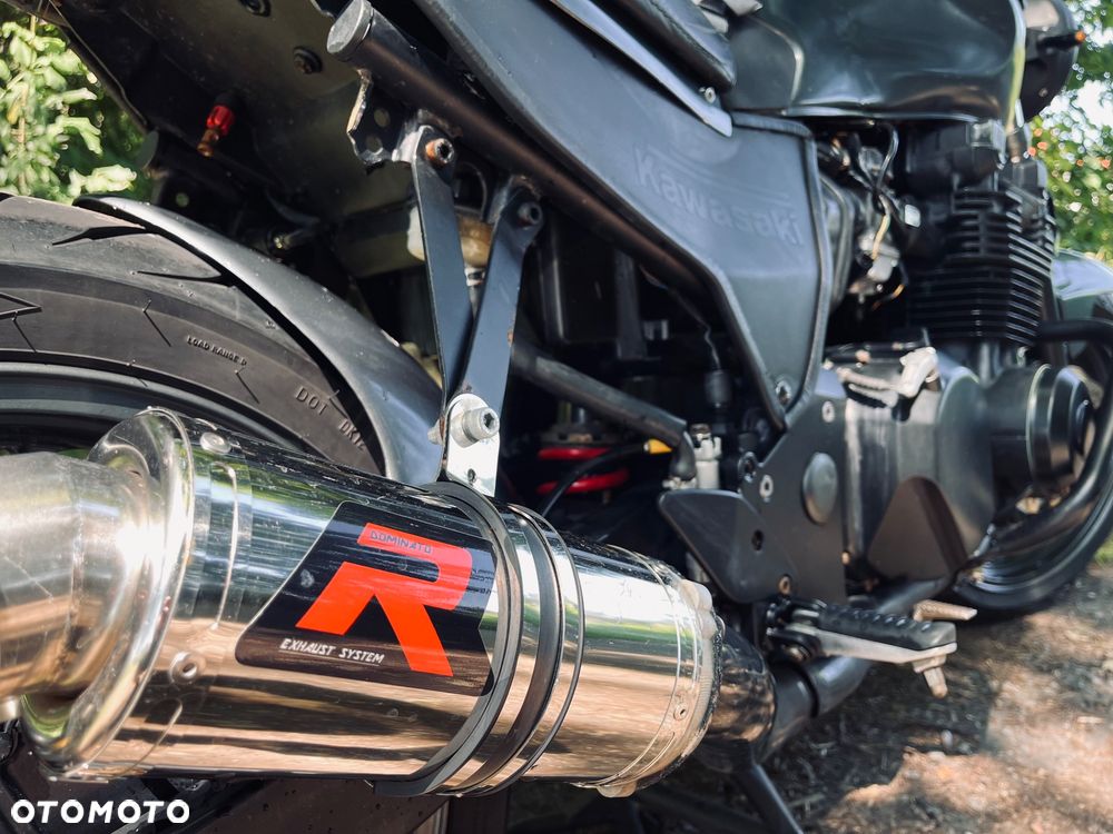 Kawasaki ZR - 18