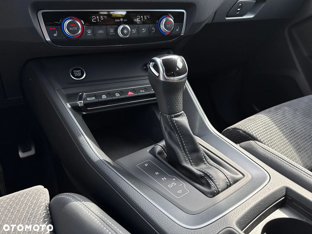 Audi Q3 Sportback 40 TDI quattro S tronic S line - 27