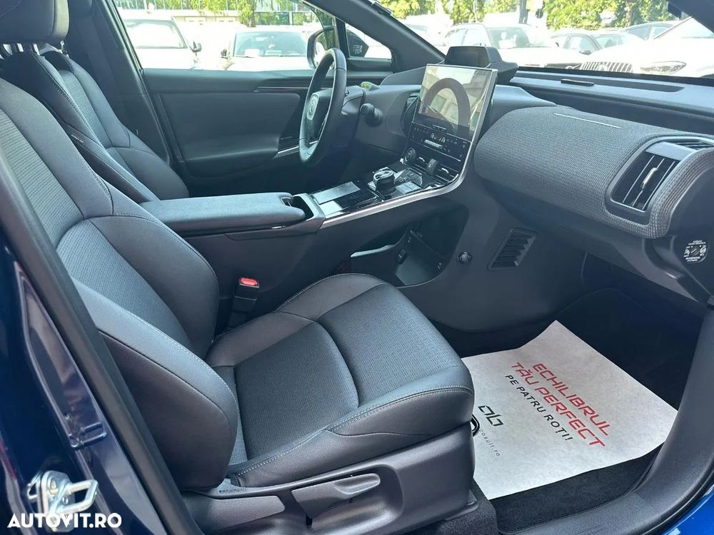 Toyota BZ4X 150 KW FWD (4x2) Luxury - 24