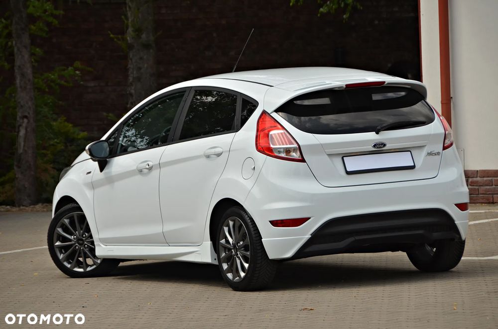 Ford Fiesta 1.5 TDCi ST&St Titanium - 3
