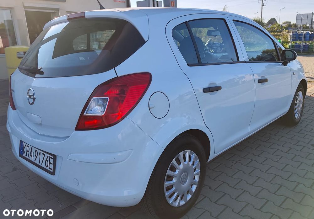 Opel Corsa - 3