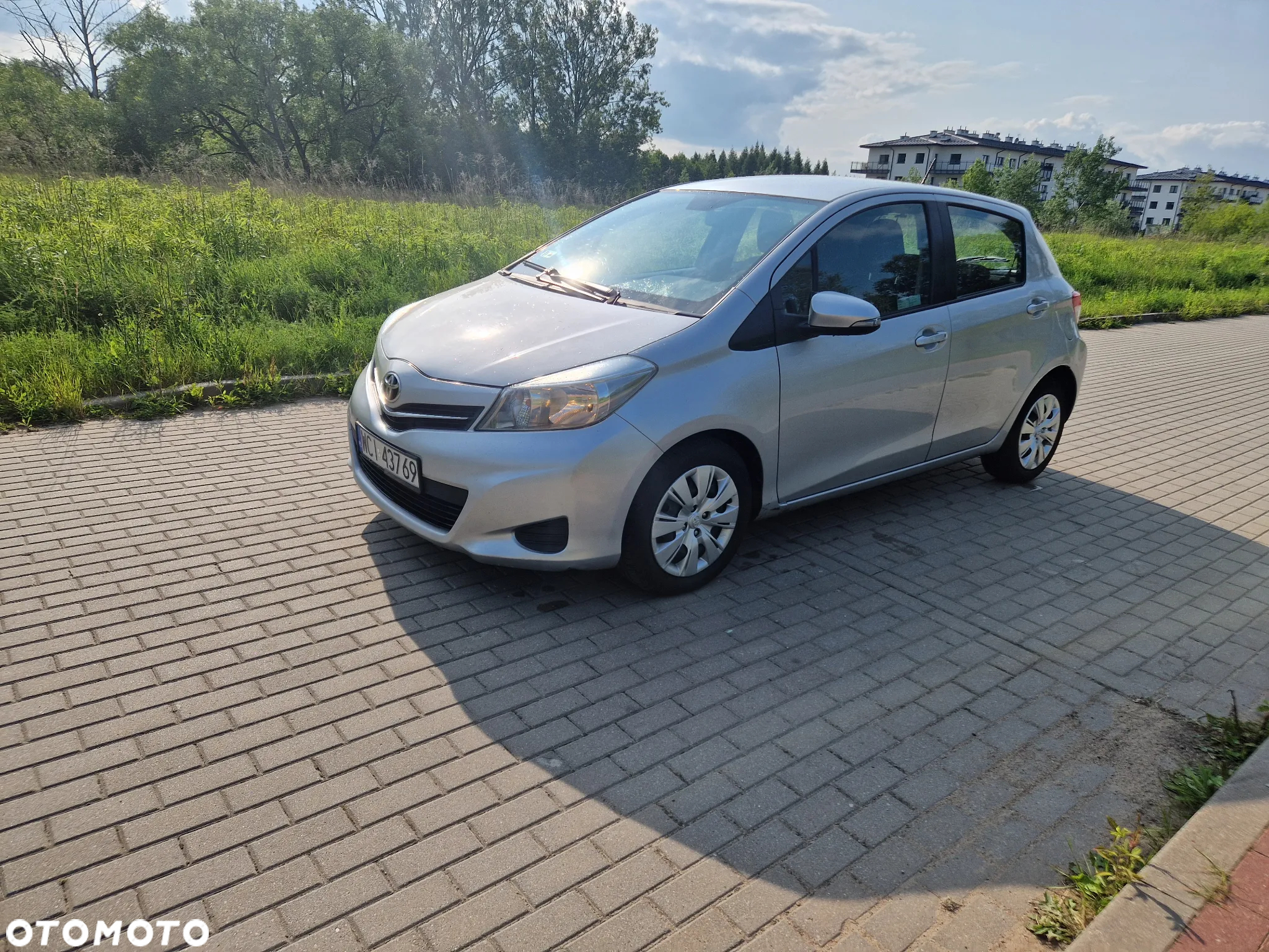 Toyota Yaris 1.4 D-4D Active - 8