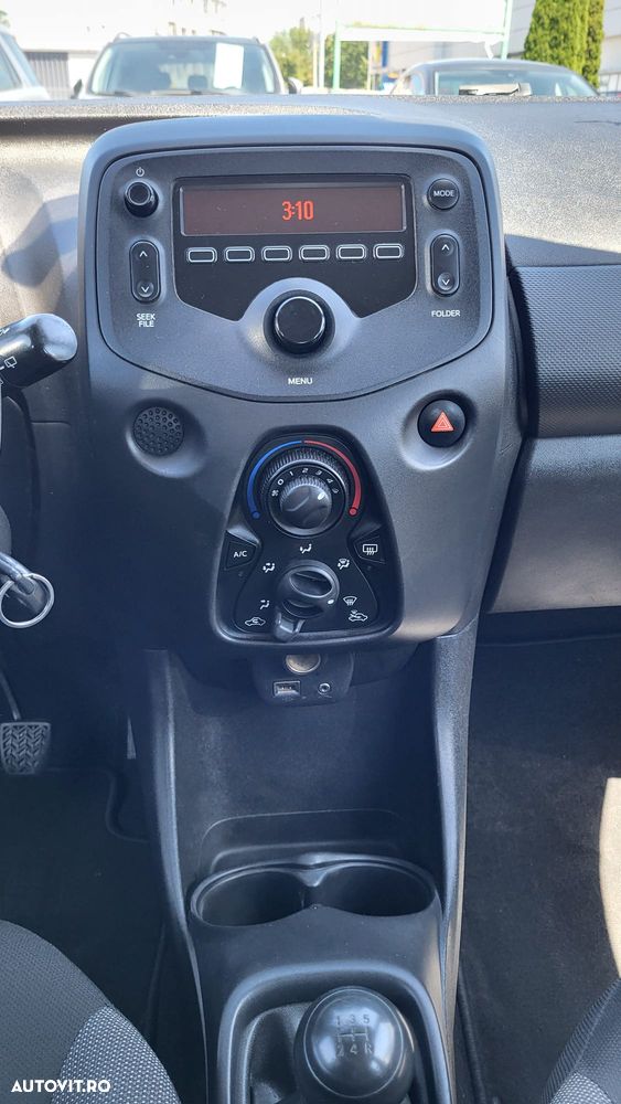 Toyota Aygo 1.0 X - 10