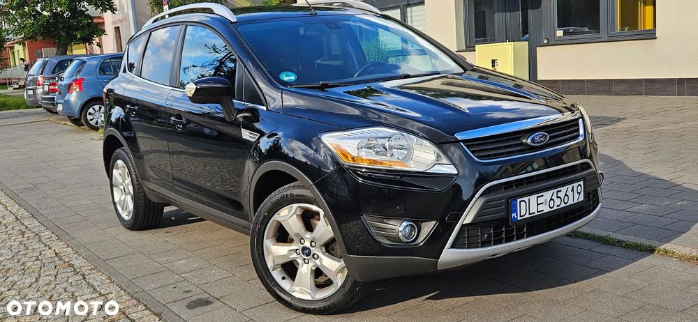 Ford Kuga 2.0 TDCi 2x4 Titanium - 22