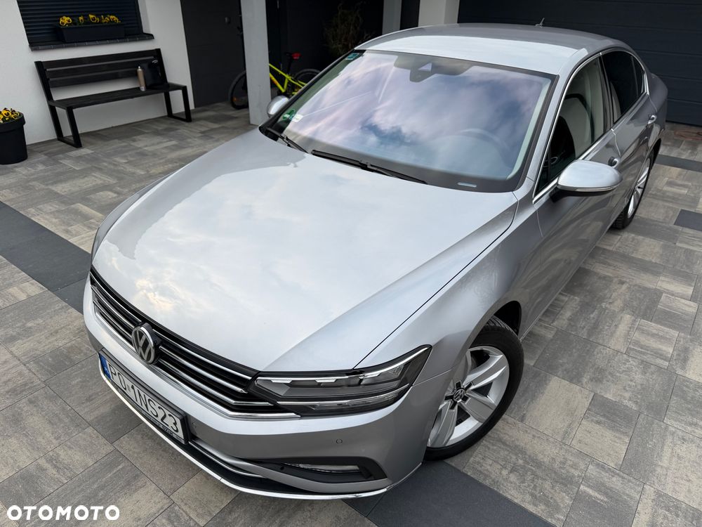 Volkswagen Passat 1.5 TSI EVO Elegance - 9