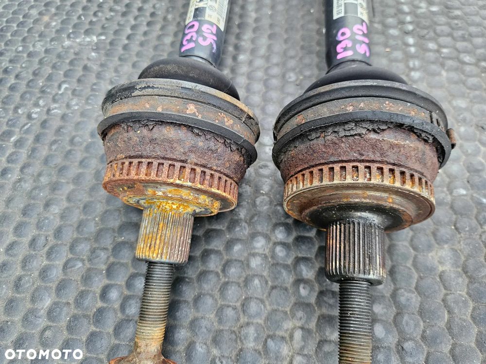 Półos 8E0501203K K3K Polosie Przegub Tył Tylna Lewa Prawa Audi A4 B6 B7 Quattro 4x4 - 8