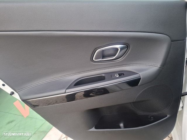 Kia Ceed SW 1.6 CRDi GT Line - 34